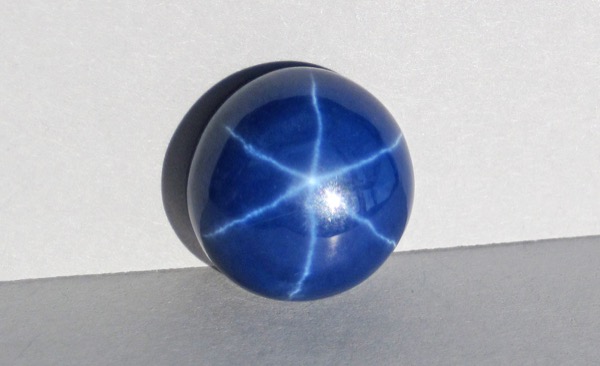 Cabochon