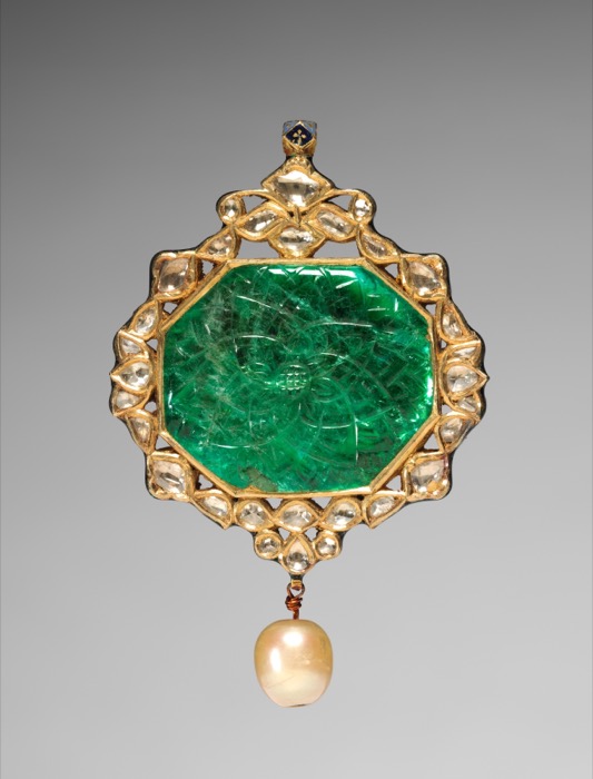 Pendant, Jaipur or Rajasthan, Mughal period, 18th century — gold, emerald, diamonds, enamel, and pearl, Cleveland Museum of Art