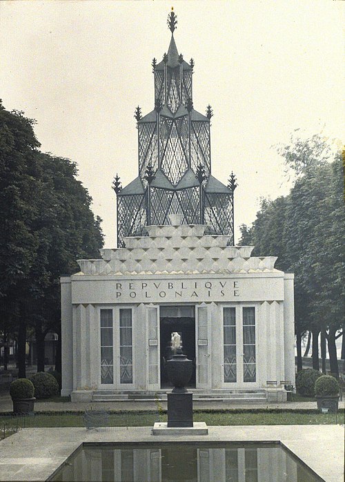 The Paris Exposition Internationale des Arts Décoratifs, 1925